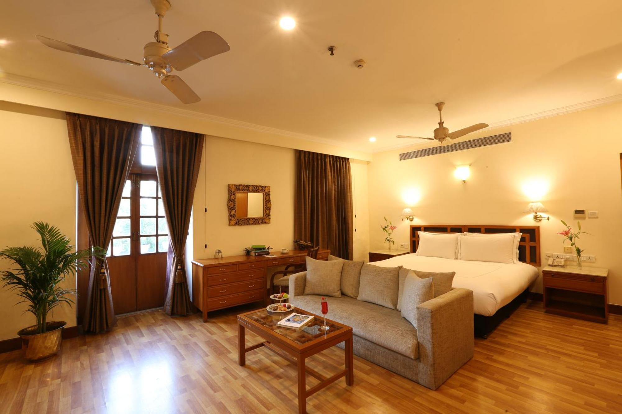 Ambassador, New Delhi - Ihcl Seleqtions Hotel Kültér fotó