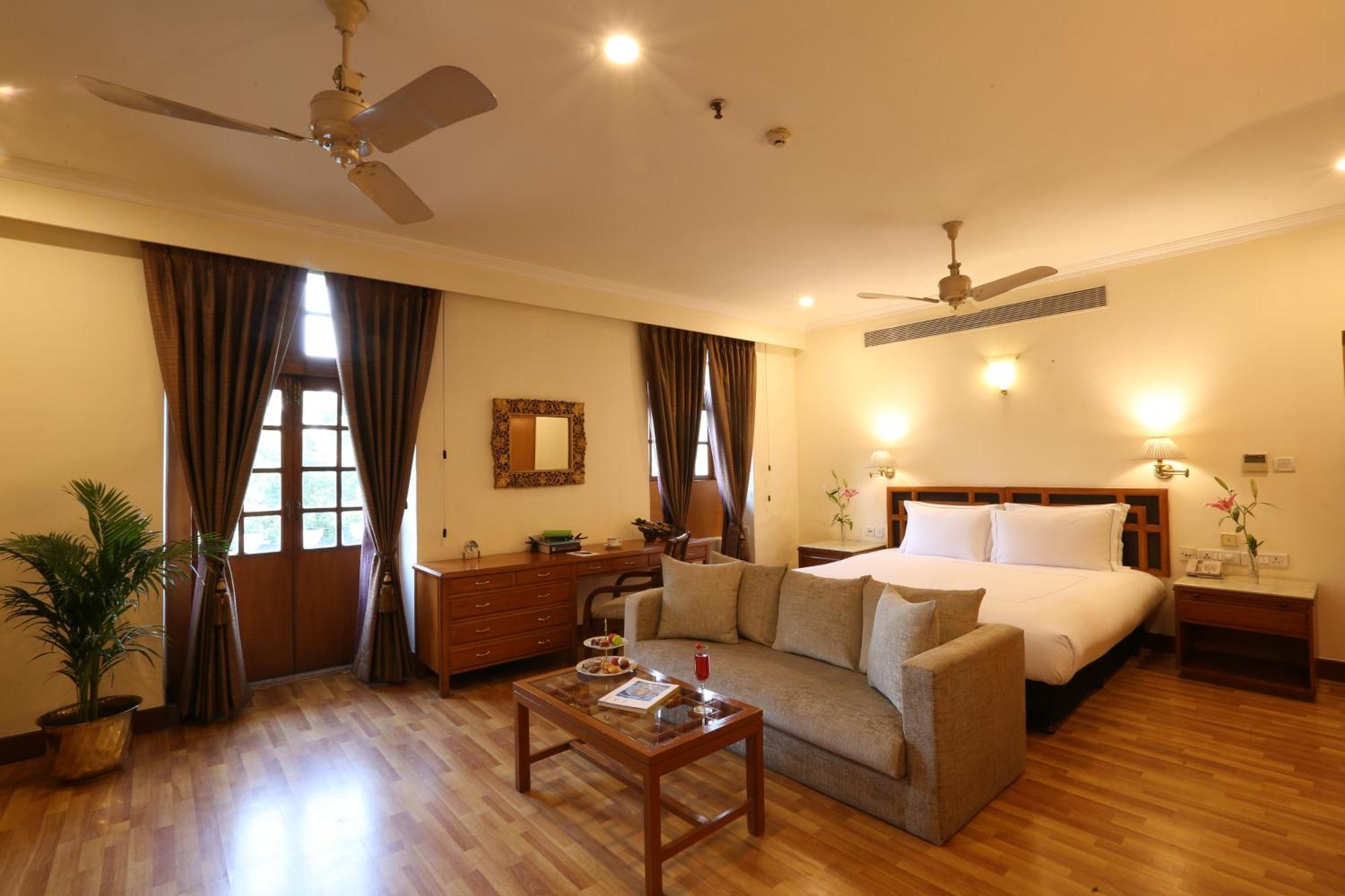 Ambassador, New Delhi - Ihcl Seleqtions Hotel Kültér fotó