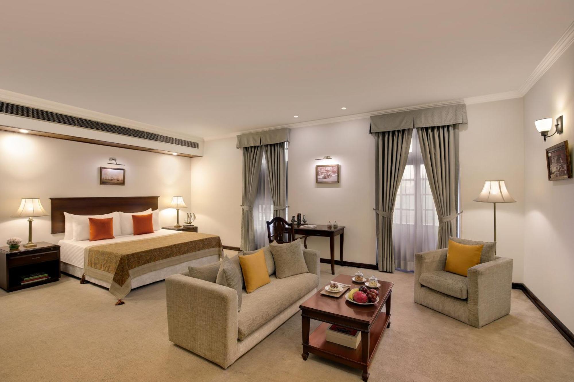 Ambassador, New Delhi - Ihcl Seleqtions Hotel Kültér fotó A suite at the Taj Bengal